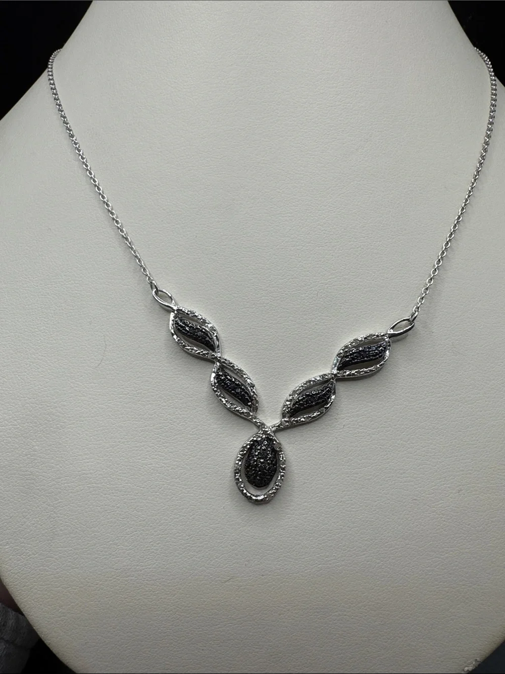 Sterling Silver  Black and white  diamond  18 in Necklace